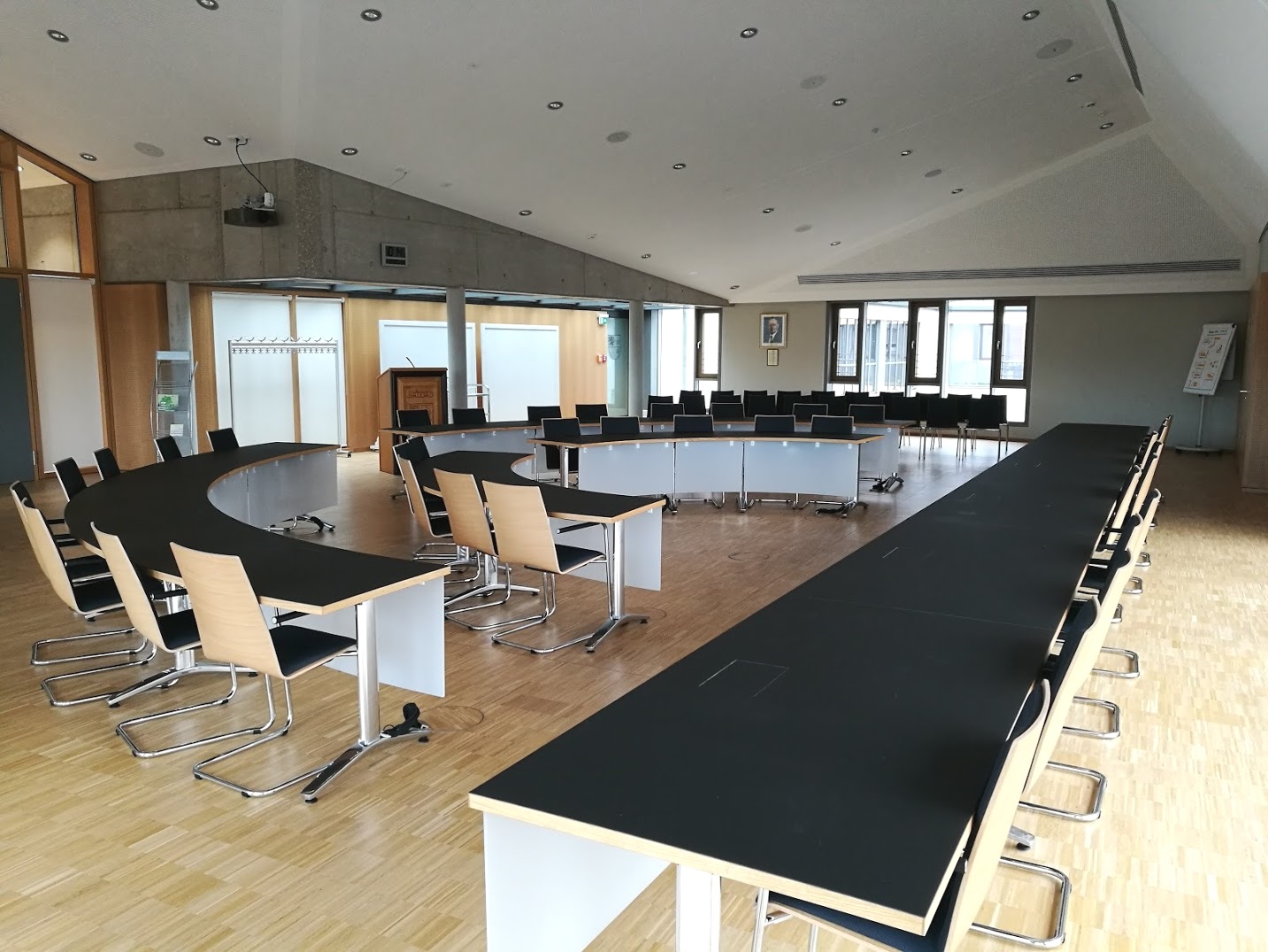  Die Verbandsversammlung findet im Ferdinand-Reidel-Saal im Neuen Rathaus Leimen statt 