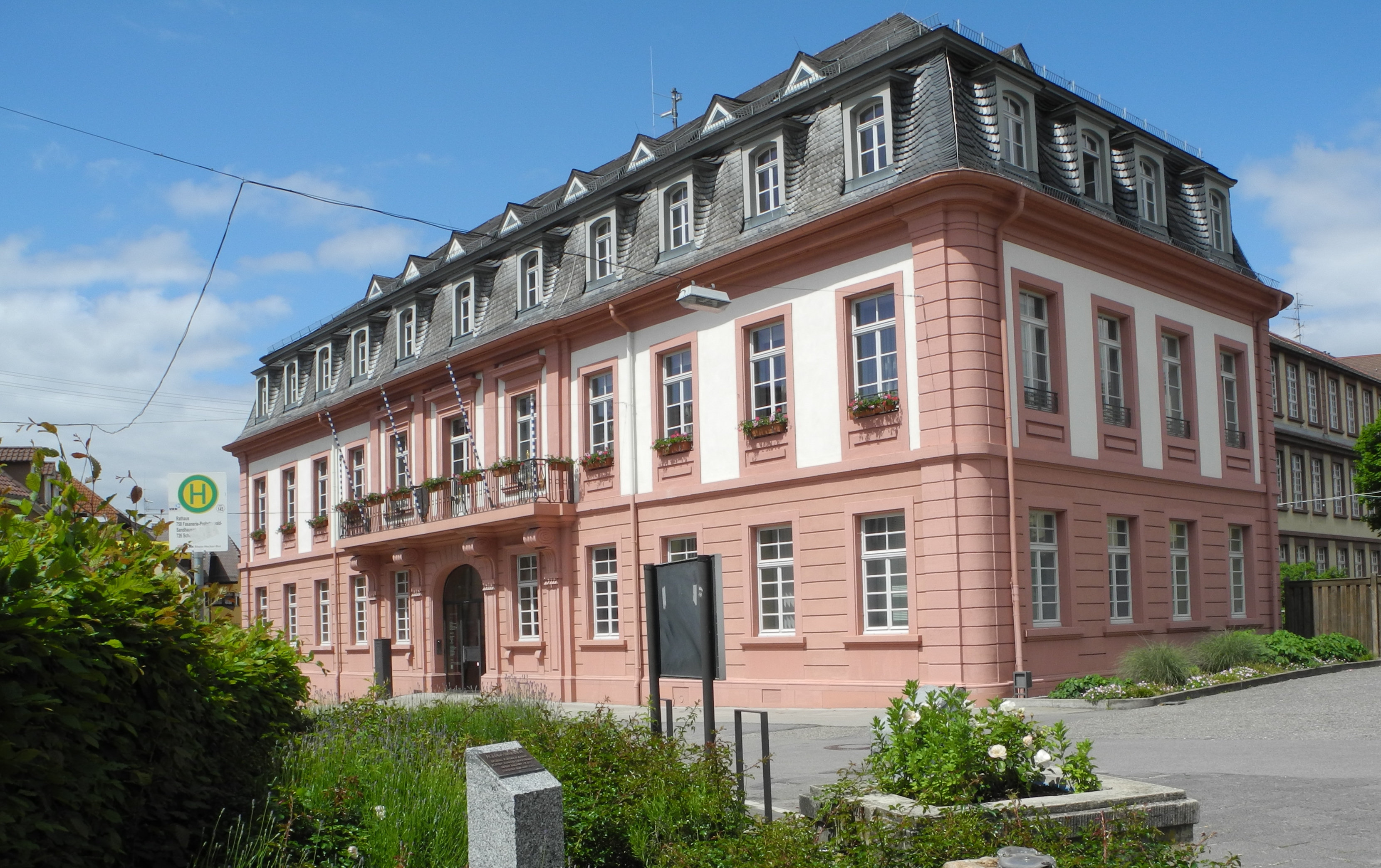  Das Hauptamt zieht zurück in das historische Rathaus in Leimen-Mitte 