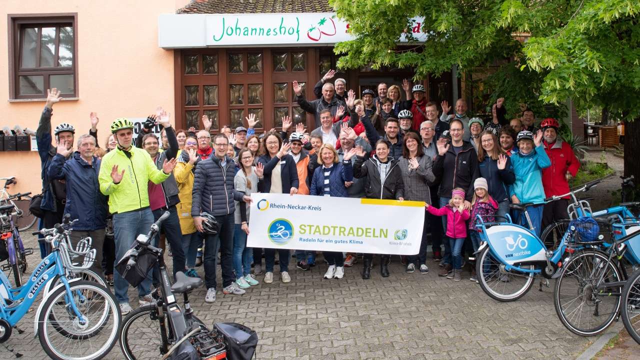  Aktion STADTRADELN mit der Auftaktveranstaltung im Rahmen des "Hockenheimer Mai" gestartet 