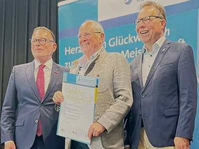 Stadtrat Wolfgang Stern erhält den Goldenen Meisterbrief